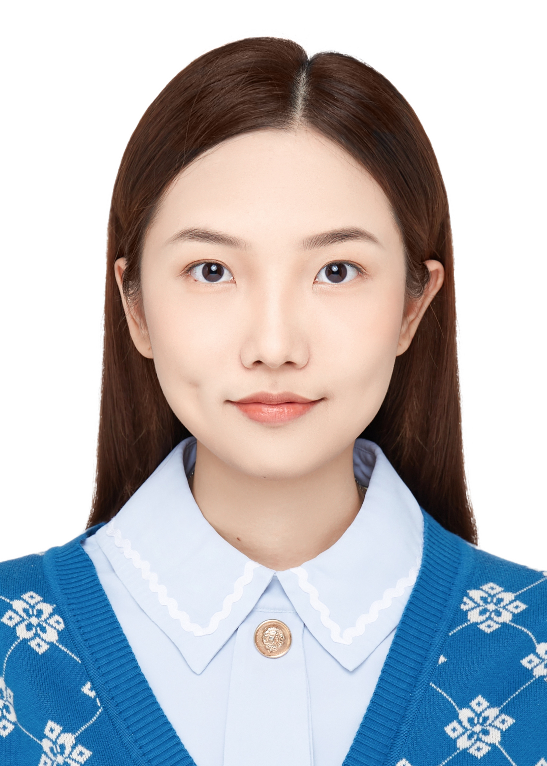 何芷滢个人照片